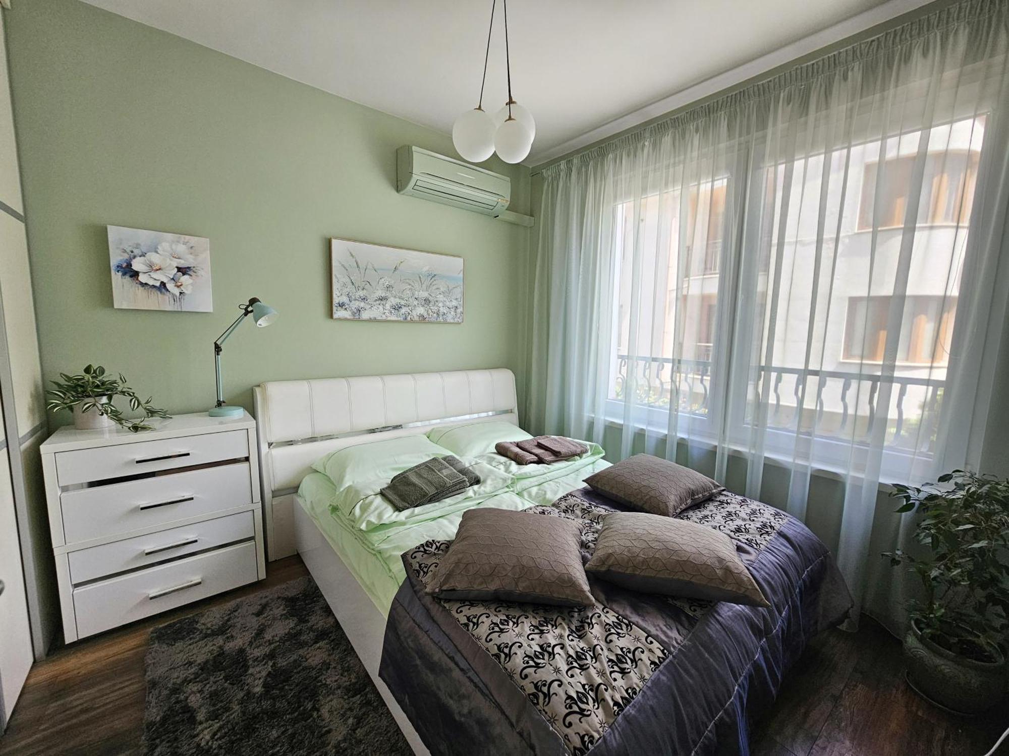 Bright Inn - Holiday & Business Apartment Szófia Kültér fotó